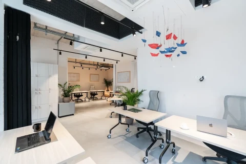 Shipyard Coworking – A Modern Workspace in the Heart of Tivat